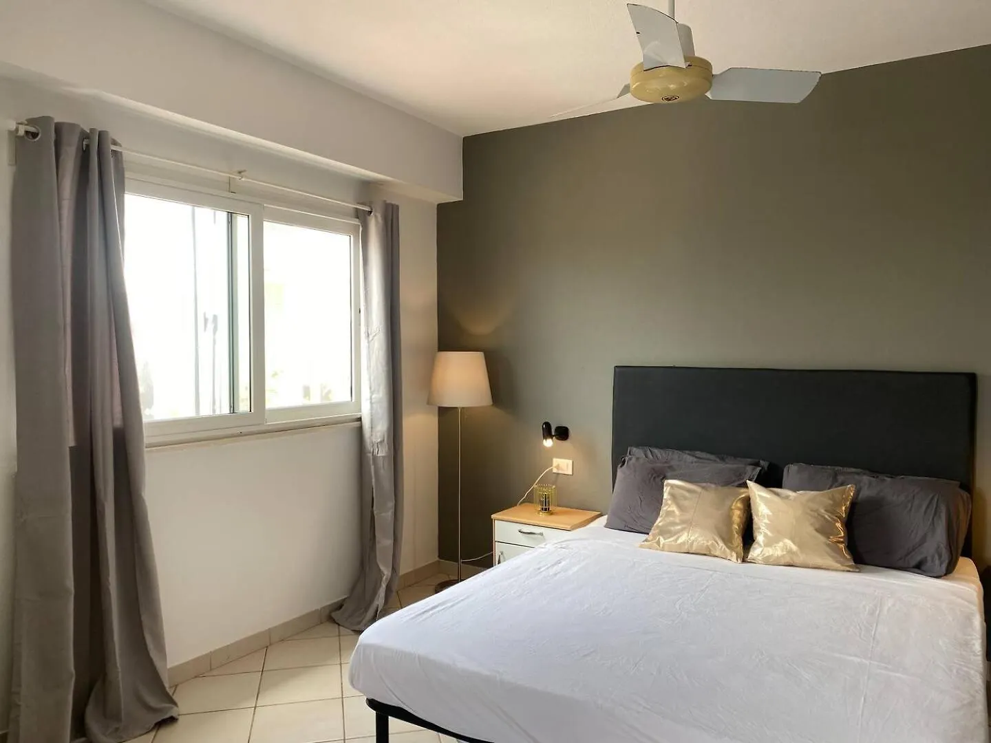 Wind Holiday Apartments - By Bobbywashere Santa Maria Cape Verde