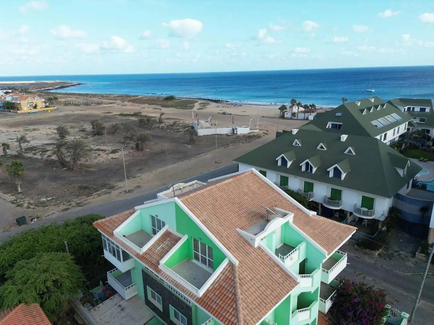 Wind Holiday Apartments - By Bobbywashere Santa Maria