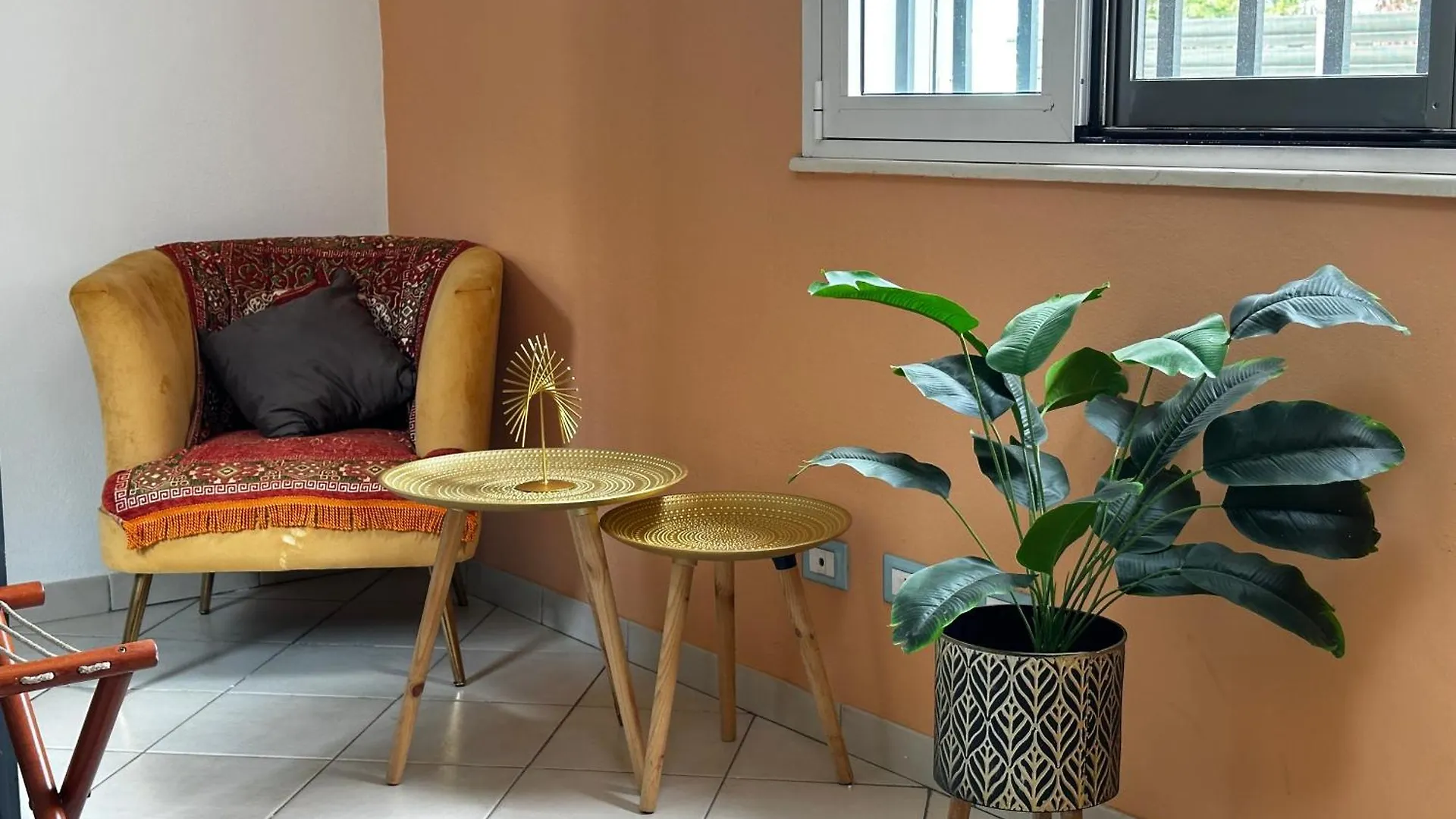 סנטה מריה Wind Holiday Apartments - By Bobbywashere