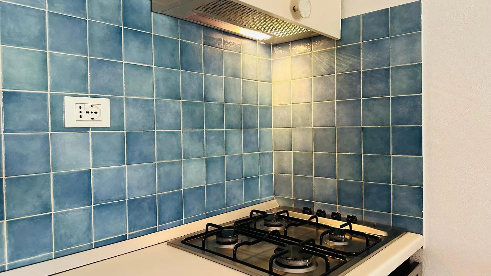סנטה מריה Wind Holiday Apartments - By Bobbywashere