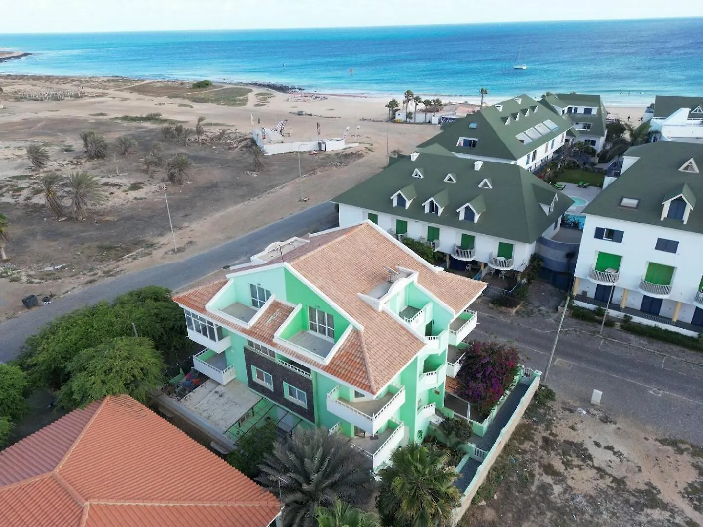 Wind Holiday Apartments - By Bobbywashere Santa Maria