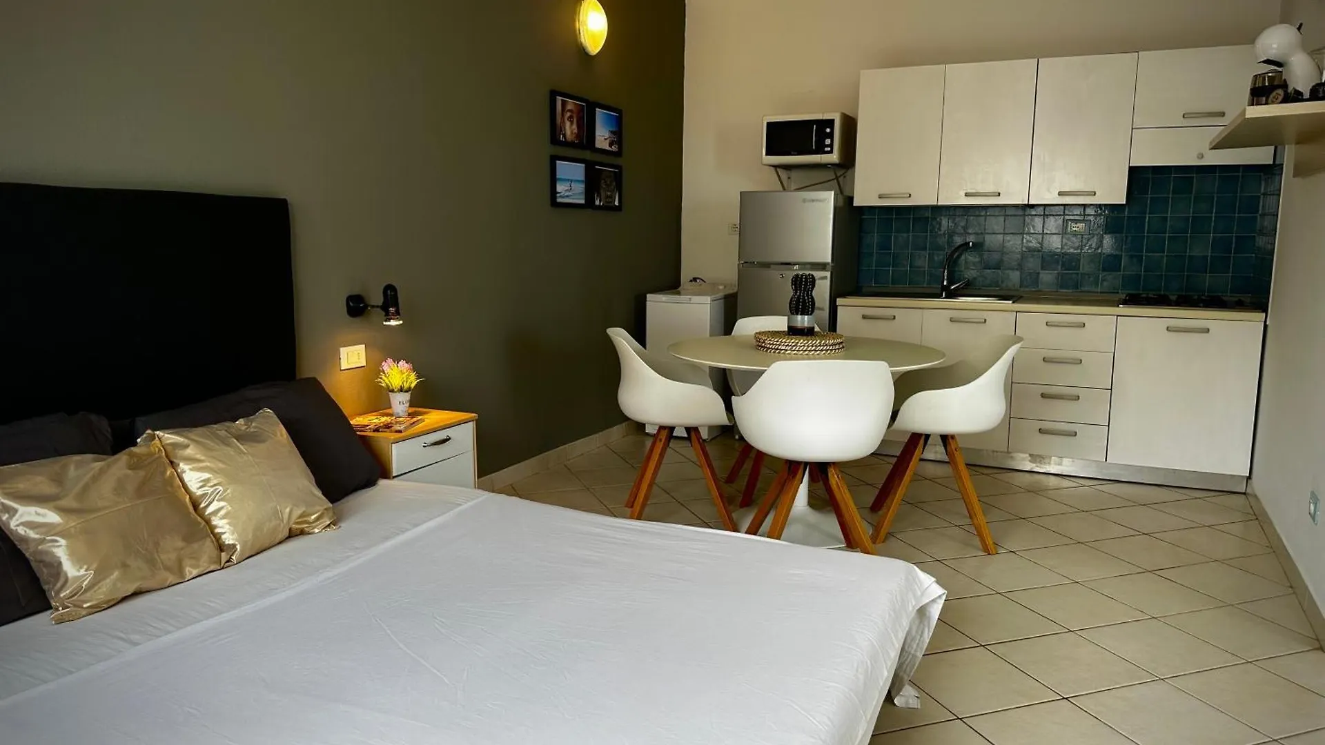 Wind Holiday Apartments - By Bobbywashere Santa Maria 0*,  Cape Verde
